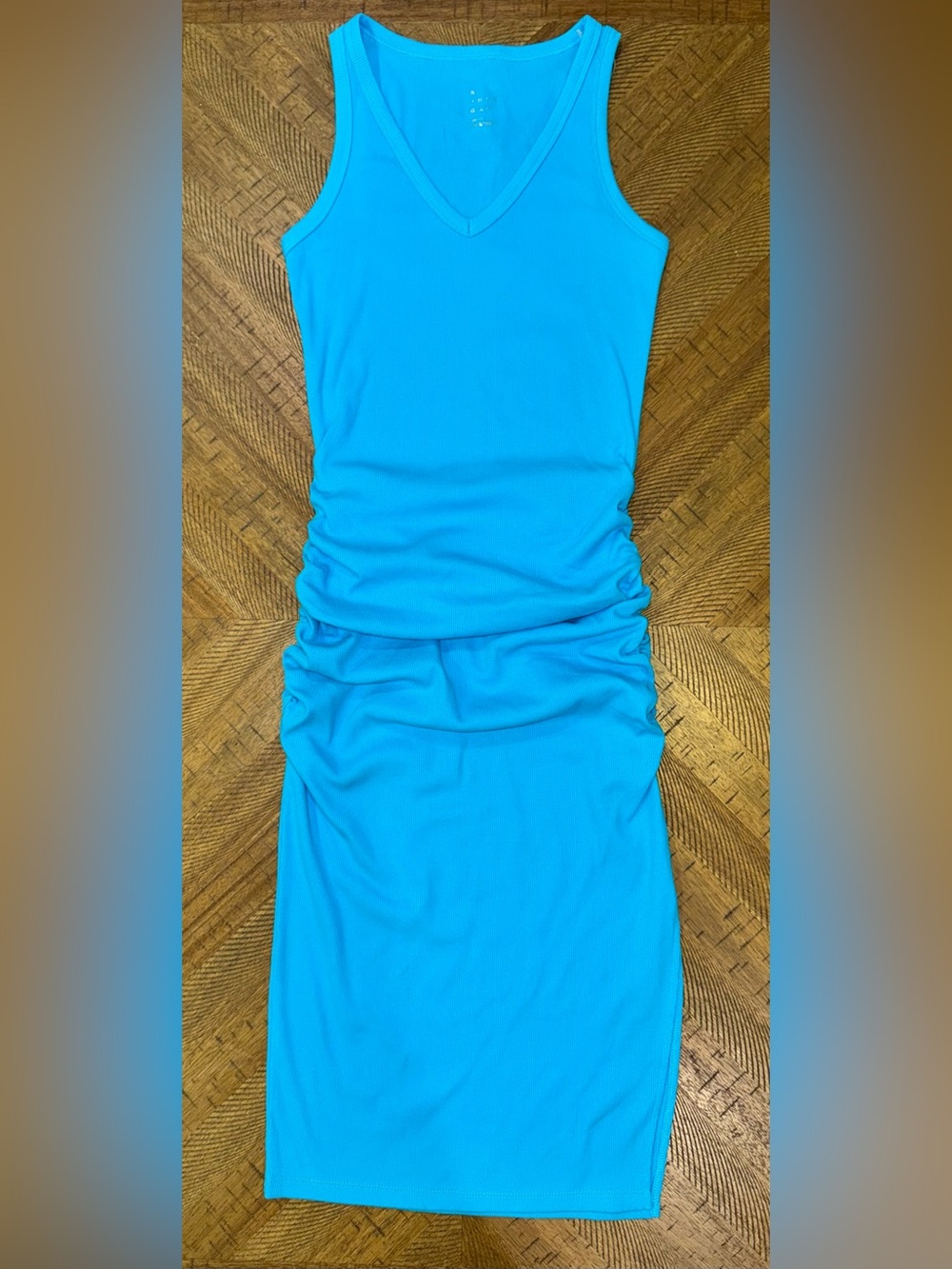 🩵 Bright Turquoise Blue V-Neck Midi Ruched Dress w/ Low Side Slit - size Small - Picture 4 of 15